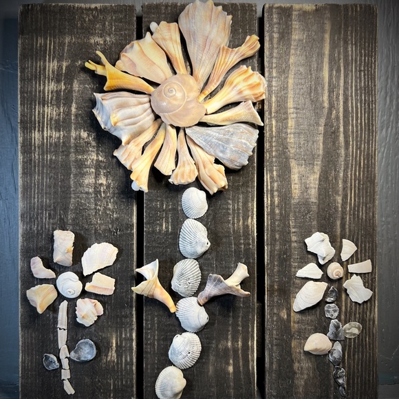 SeaShell Flower Coastal Theme Beach Decor Wall Hanging Wood Pallet Shell Art - Picture 10 of 13